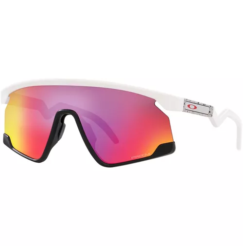 Oakley BXTR Matte White Matte Prizm Sunglasses AW22 1 Oakley BXTR Matte White Matte Prizm Sunglasses AW22